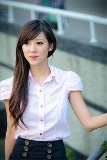 台湾清纯美女网红,网络新宠的清新魅力