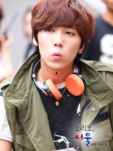 李弘基照片,魅力四溢的偶像风采