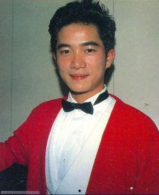 陈百强生活照,光影中的永恒偶像